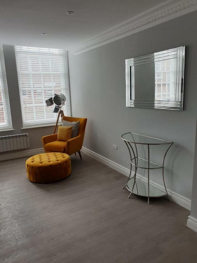 ノッティンガム Birchover Juniper Courtアパートホテル エクステリア 写真
