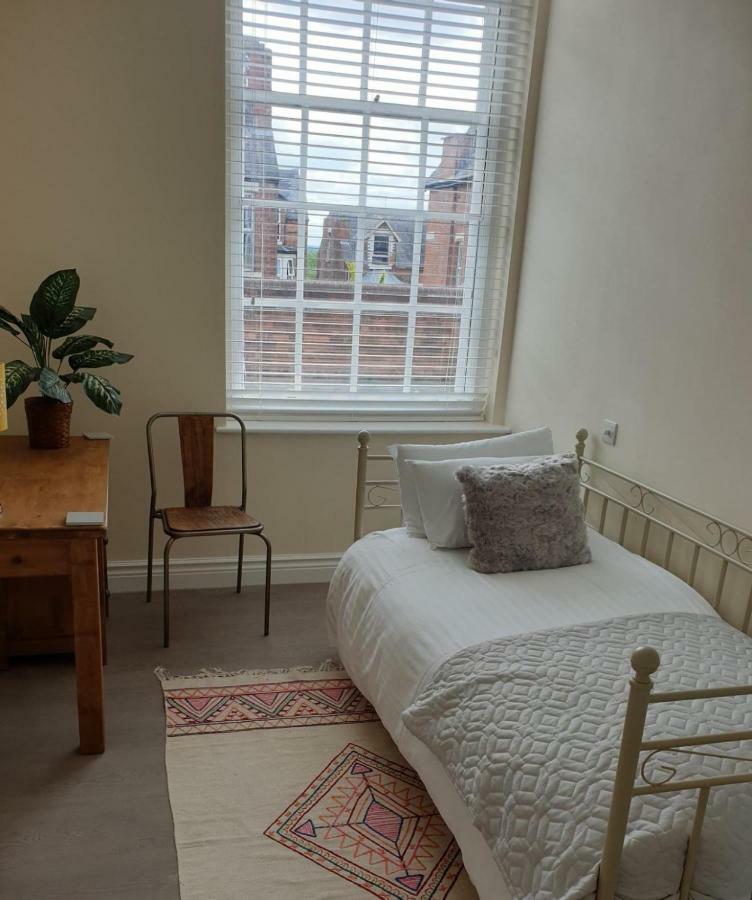 ノッティンガム Birchover Juniper Courtアパートホテル エクステリア 写真